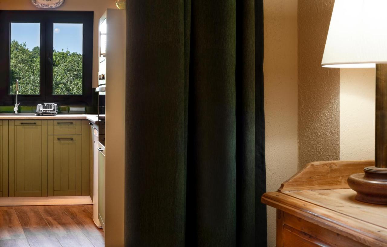 Priorat Aparthotel Falset Extérieur photo